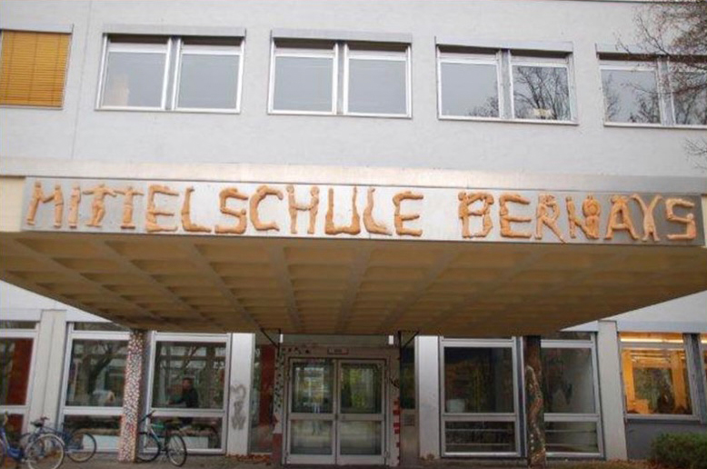 Mittelschule Bernaystraße